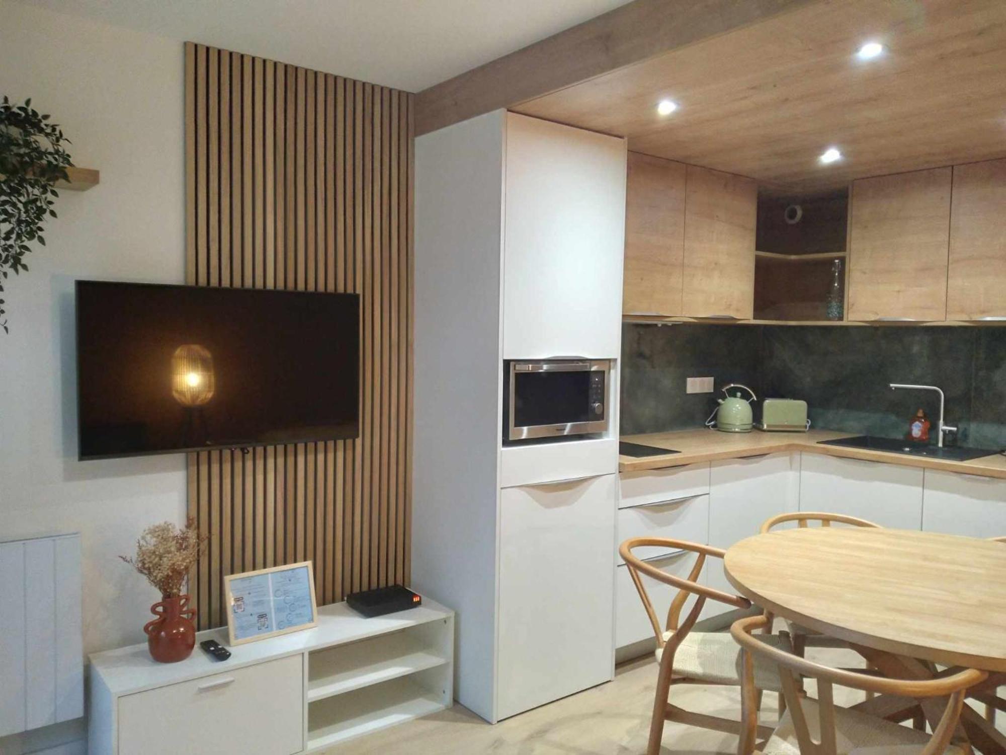 Duplex Lumineux - 40M2 - 2 Chambres - Balcon Terrasse - Parking - Entierement Renove En Mai 2024 Cauterets Extérieur photo
